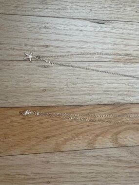 Layered Starfish and Shell Silver Necklace - Elegant Beach-Inspired Jewelry